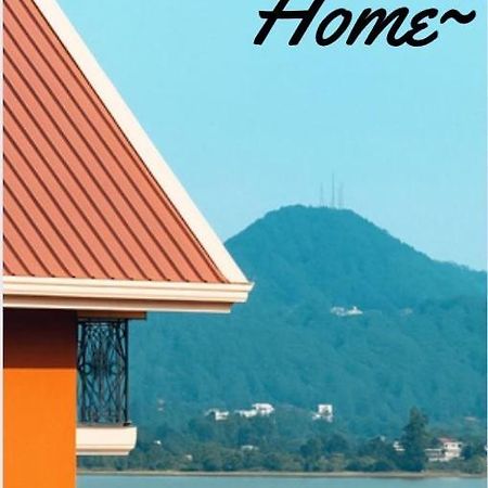 Serendipity Lake Artistic Bungalow By Heidis Home Nuwara Eliya Bagian luar foto