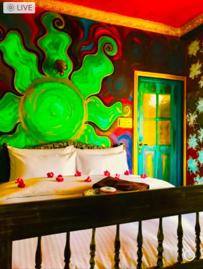 Serendipity Lake Artistic Bungalow By Heidis Home Nuwara Eliya Bagian luar foto